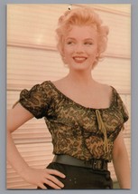 Marilyn Monroe Bus Stop Postcard 1956 Renewed 1984 Unposted PC Made in USA - $4.65