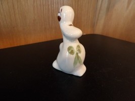 VTG Rio Hondo California Pottery Duck Bird Bow Tie Mini Ceramic Figurine - £6.61 GBP