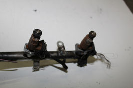 2000-2002 w215 MERCEDES CL500 FUEL INJECTORS & RAIL ASSY 1838 image 7