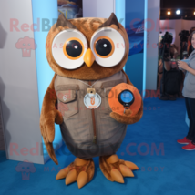 Rust Owl mascot costume character dressed with a Bootcut Jeans and Coin purses - £986.47 GBP