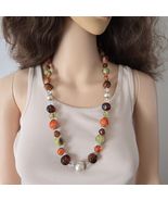 Chunky Brown White Beaded Necklace, Vintage 1970s Orange Avocado Beads - €25,30 EUR