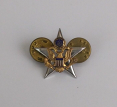 US Military Forces Star With Eagle Lapel Hat Pin - £6.45 GBP