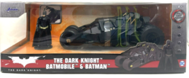 Jada - 98261 - Dark Knight Batmobile &amp; Batman  - Scale 1:24 - Black - £31.65 GBP