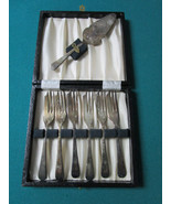 VINTAGE SILVERPLATE pastry forks/SERVER  Sheffield England EPNS IN ORIGI... - $109.66 CAD