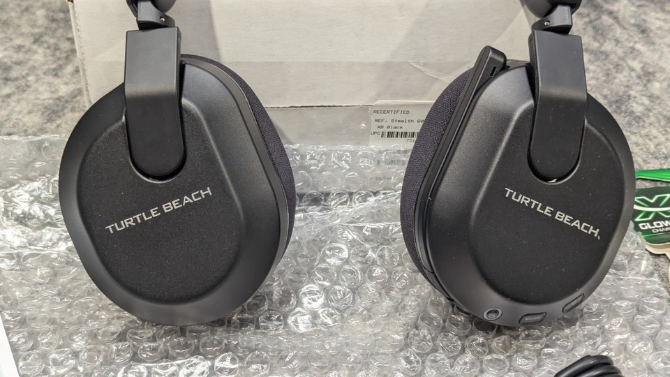 Turtle Beach Stealth 600 Gen 3 Wireless Multiplatform Gaming Headset Black Item image 7