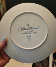 AVON "A CHILD'S CHRISTMAS" PORCELAIN PLATE TRIMMED WITH 24K GOLD image 4