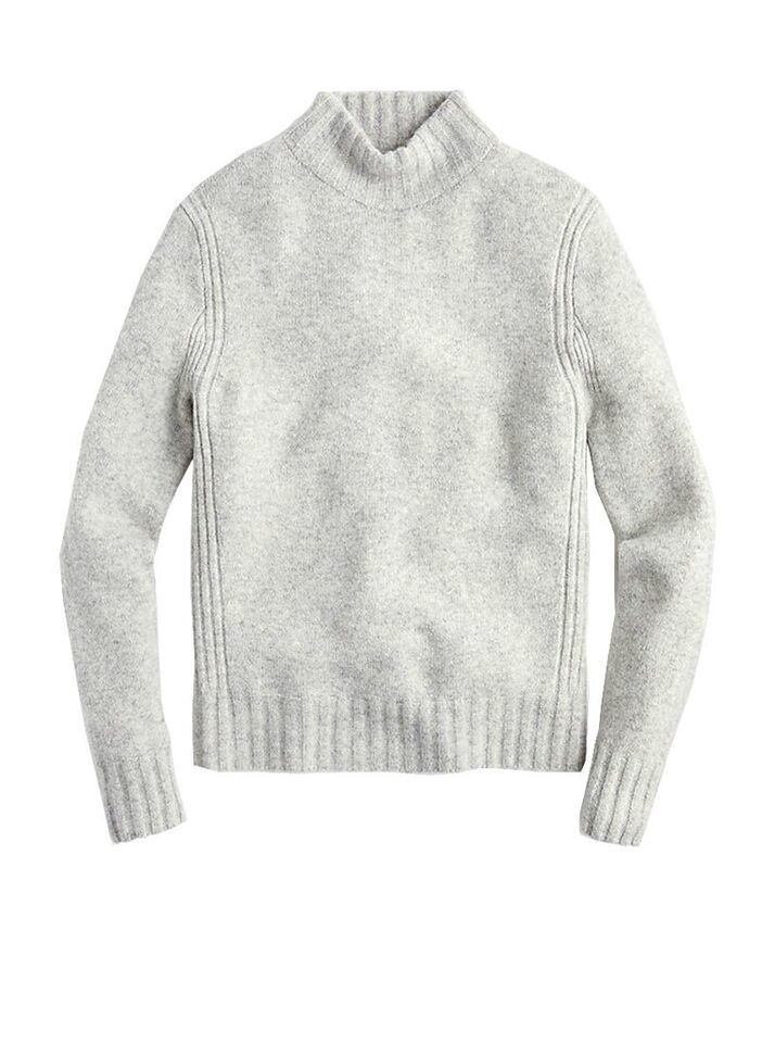 Kate Middleton Inspired Grey High-neck Knit Wool Sweater in Super Soft Yarn Item image 4