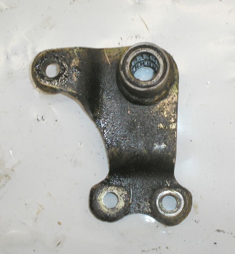 1998 Yamaha 700 VMax Triple Steering Bell Crank - $7.88