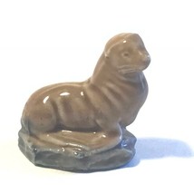 WADE WHIMSY FIGURINE VINTAGE ENGLAND MINIATURE ANIMAL SEA LION OTTER SEA... - $9.85