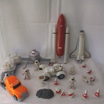 Vintage 1998 Boley Nasa Spaceship Playset Launchsite Satellite Rocket Astronaut - £31.13 GBP
