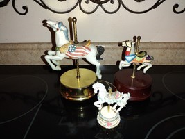 3pc San Francisco Music Box Co. Carousel Horse &amp; Other  Spinning Horse/Ornament - £39.56 GBP