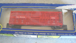 Vintage HO Scale AHM M Red Great Northern Cattle Car in Box  5275 - £14.27 GBP
