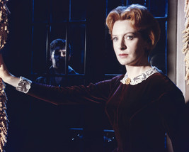 Martin Stephens and Deborah Kerr in The Innocents 16x20 Poster - £15.72 GBP