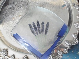 Art glass candy dish/ashtray decorated with lavender flowers, 6&quot; RARE - £50.80 GBP