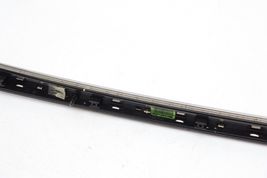 07-13 MERCEDES-BENZ W221 S550 FRONT RIGHT PASSENGER DOOR TRIM MOLDING E3258 image 8