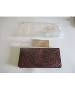 NEW Canyon Sky Southwest Cross Checkbook Bifold Wallet Color Brown Faux ... - €12,69 EUR
