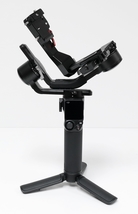 DJI RS 3 Mini 3-Axis Gimbal Stabilizer (CP.RN.00000294.01) image 6