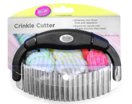 Tablecraft H6610 Crinkle Cutter Single Blade with Plastic Handle, Small, Black - £11.96 GBP