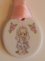 Precious Moment First Communion Wedding Necklace porcelain New 1990 orna... - $171.13 MXN