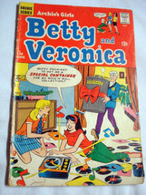 Archie&#39;s Girls Betty and Veronica #138 1967 Good  Pin-Ups Dance Contest Story - £7.90 GBP