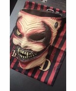 WWE Bray Wyatt &quot;The Fiend&quot; Deluxe Replica Mask - $7,127.57 MXN