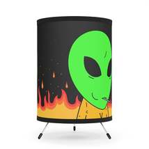 Space Alien UFO SCI FI Sucker Visitor Fire Flame Blazing heat Galactic Tripod La - £42.50 GBP