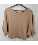 BKE Woven Cropped Short Sleeve Top Shirt Workout Casual Women&#39;s Small Beige - $292.08 MXN