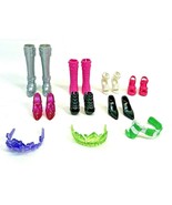 Barbie Shoes and Crown Lot of 10, In a Variety Of Styles All With Heels - £11.90 GBP