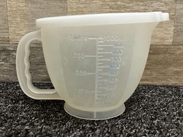 Tupperware #1288 Mix-N-Stor 4 Cup Small Pitcher Bowl Measuring Cup w/ Spout Lid - £8.37 GBP