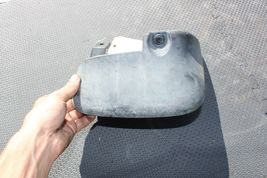 2001-2005 HYUNDAI SANTE FE FRONT PASSENGER RIGHT MUD GUARD FLAP M539 image 4
