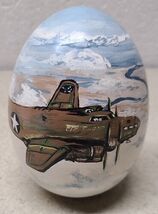 B17 Bomber USAF WW2 Egg Art Painting Signed by Ewings - Terra Cotta Clay... - $16.89