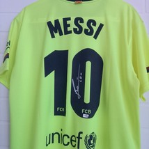 Lionel Messi Signed Autographed Barcelona Soccer Jersey - COA - £249.12 GBP