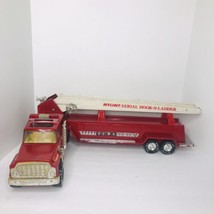 Vintage Nylint Aerial Hook and Ladder 32” Ladder Co 5 Fire Truck Pressed Steel - £35.01 GBP