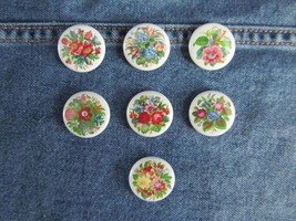 Floral Bouquet Decorative 1 inch PinBack Button Flowers Pin Brooch - £3.99 GBP