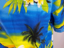 Favant Men Hawaiian Shirt Ss 2XL Blue Floral Palm Trees Beach Pcket Coconut Btns - £16.05 GBP