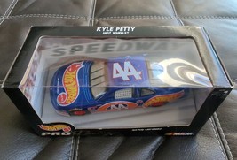 1997 Team Hot Wheels Pro Racing Diecast Car #44 Kyle Petty 1:24 Scale Vintage - £18.95 GBP