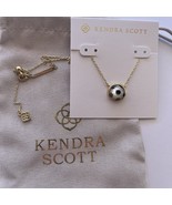 ⚽️Kendra Scott Soccer Gold Short Pendant Necklace in Ivory Mother-of-Pea... - $594.98 MXN