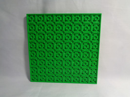 LEGO 16 X 16  Dot -  Green, lighter tone, Flat Base Plate - £2.63 GBP