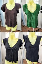 4 casual womens tops size medium and large sleeveless &amp; short sleeve blo... - £7.84 GBP