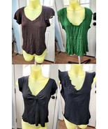 4 casual womens tops size medium and large sleeveless & short sleeve blouse lot - $9.99