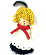 Vintage Hallmark Yarn Christmas Ornament 1973 Choir Boy 4.5&quot; - £21.79 GBP