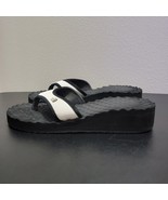 The North Face Womens Base Camp Sandal White Black Flip Flop Beach Shoes... - $28.59 CAD