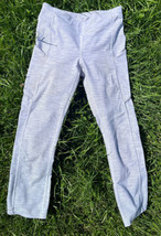 lululemon Train Times Crops Size 4 Space Ice Grey &amp; Alpine White Side Pockets - £31.44 GBP