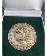 Vintage Austrian Medal Award Original Box Awarded Person: Gucher Franz - $304.56 MXN