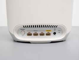 Netgear Orbi AX5200 RBK753P Tri-Band Mesh WiFi 6 System image 7