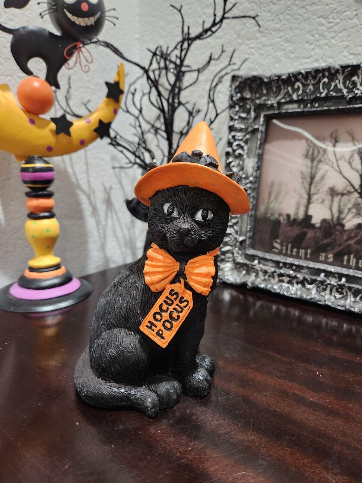 Halloween Vintage Style Black Cat Hocus Pocus Resin Tabletop Statue Figu... - $26.72
