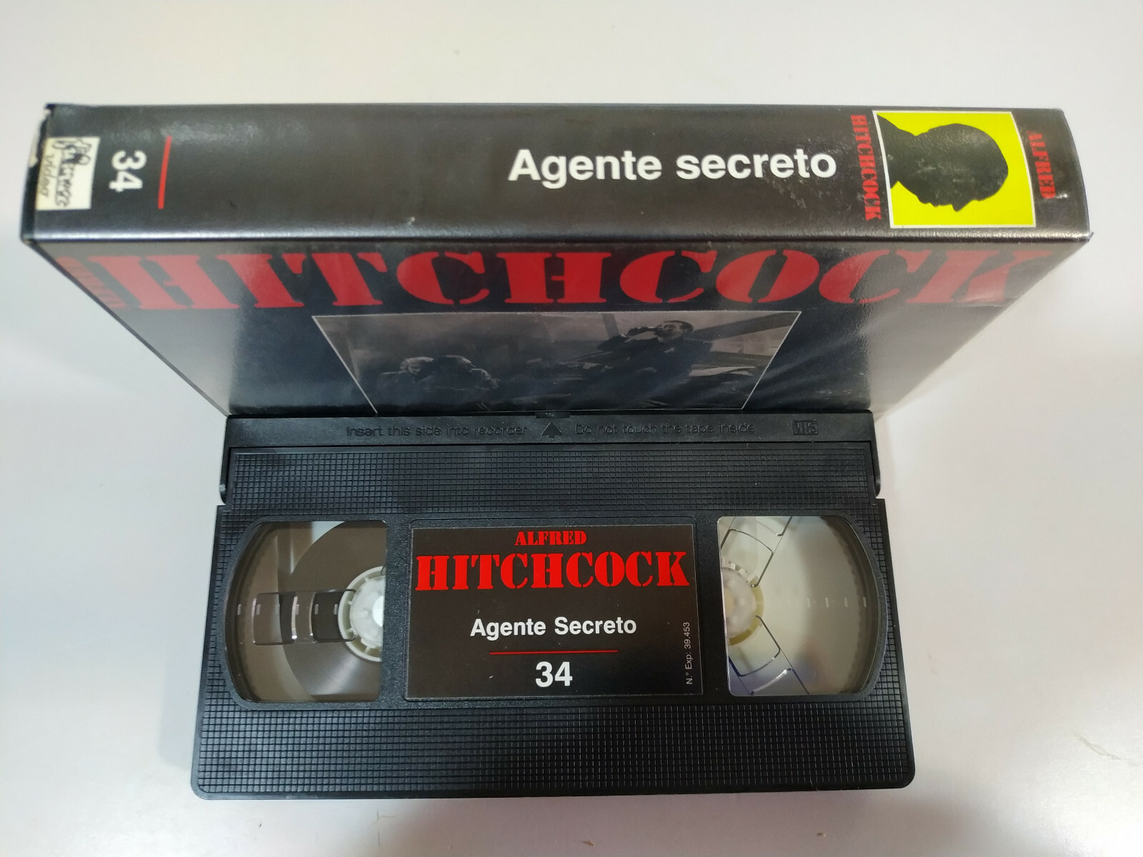 Alfred Hitchcock Agent secreto Madeleine Carroll - VHS Espagnol Item image 3