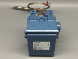 UNITED ELECTRIC CONTROLS COMPANY F402-6BS SERIES 400 TEMPERATURE SWITCH - $198.00