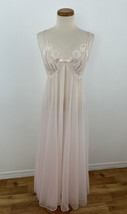 Vintage 60s Vanity Fair Women&#39;s 34 Pink Chiffon Nightgown Long Gown 120&quot; Sweep - £56.02 GBP