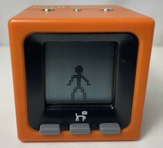 Radica Cube World SCOOP Series 1 Electronic Toy Orange Block Game 2005 R... - $1,744.52 MXN